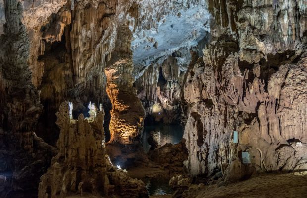 Phong Nha Cave